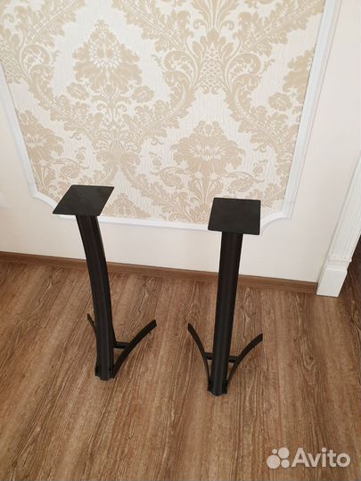 Стойки для акустики