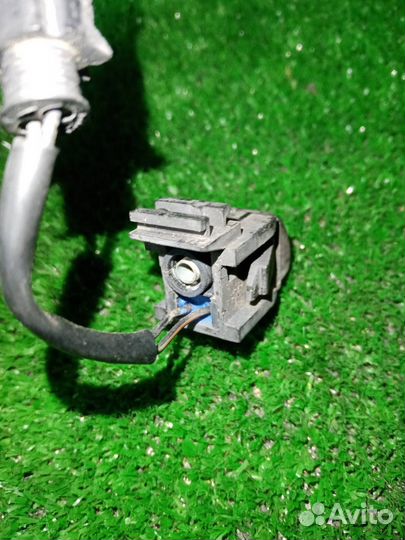 Форсунка стеклоомывателя Mercedes-Benz S320 W220