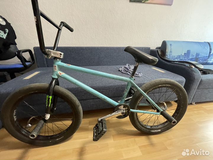 Трюковой велосипед bmx