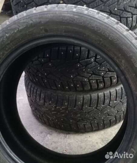 Nokian Tyres Hakkapeliitta 7 225/50 R17 98T