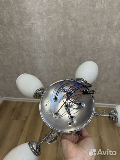 Люстра на 5 лампочек