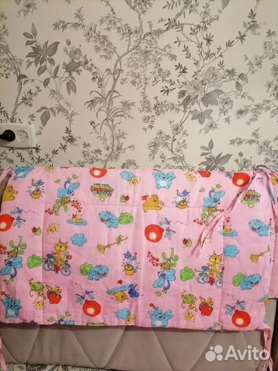 Бортики в детскую кроватку