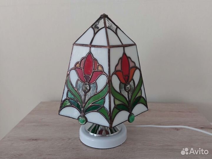 Светильник , лампа настольная Тиффани