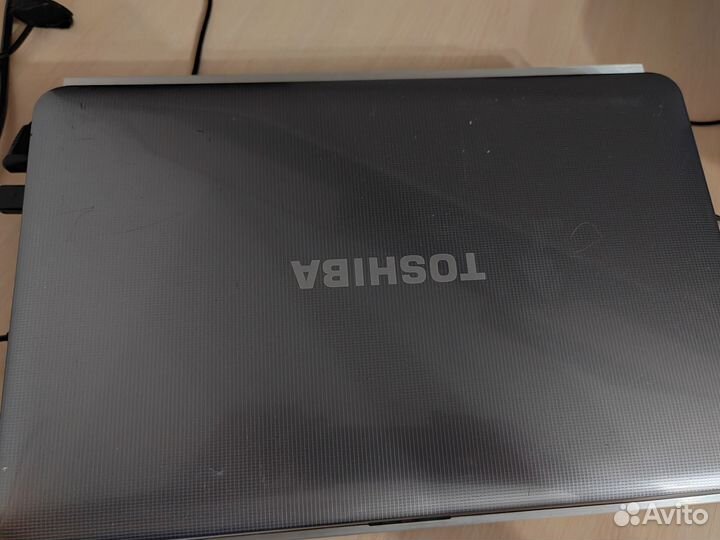 Ноутбук toshiba satellite