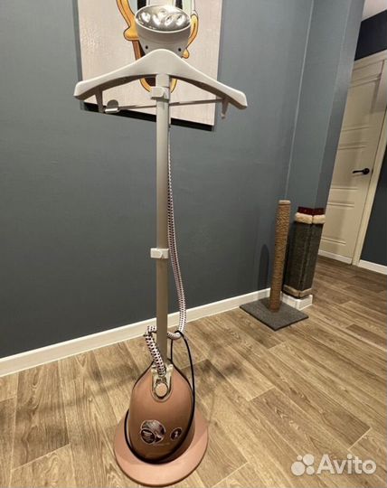 Вертикальный отпариватель Polaris PGS 2200VA