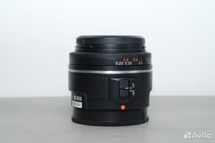 Обьектив Sony Sal A 35mm f/1.8 DT