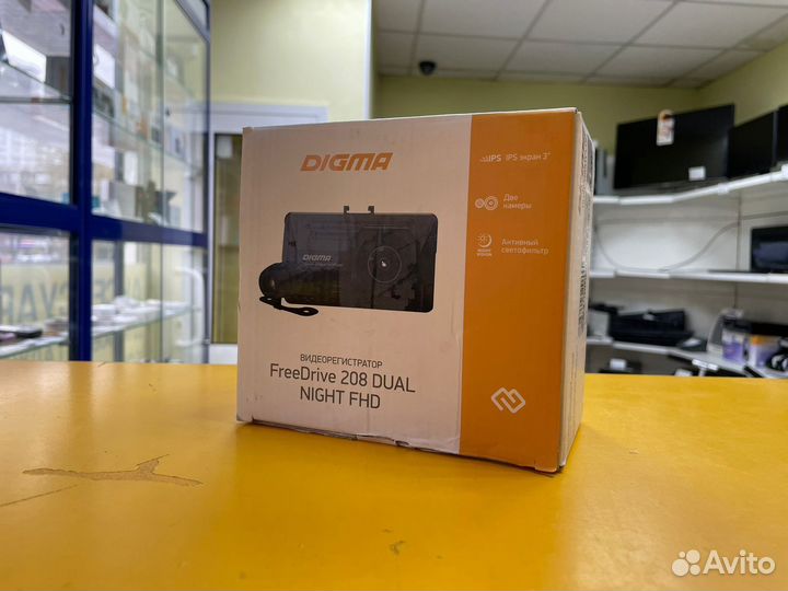 Видеорегистратор digma FreeDrive 208 dual FHD