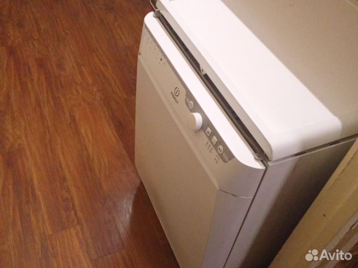 Посудомоечная машина Indesit