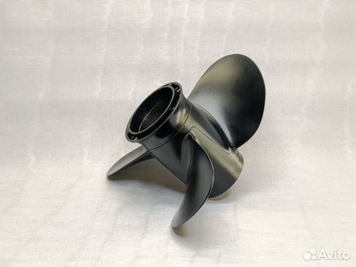 Винт Suzuki. 9.9 15 20, 9 10 11шаг