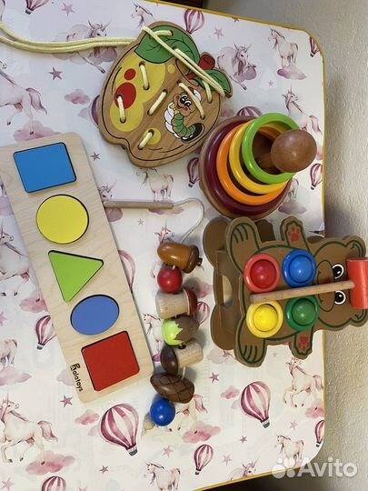 Развивающие игрушки