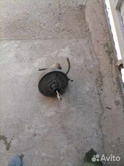 Тормозной вакум нисан,сафари контрактный, кузов