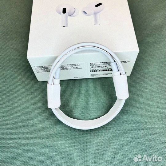 AirPods Pro 2: Погружение в мир звука