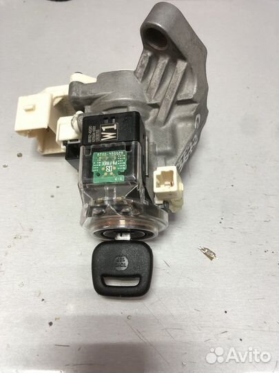 Замок зажигание toyota rav 4 2014