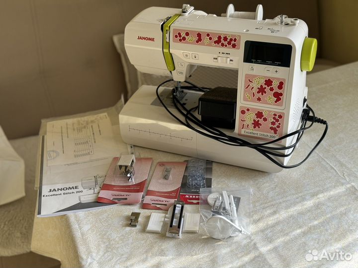 Швейная машина janome excellent stitch 200