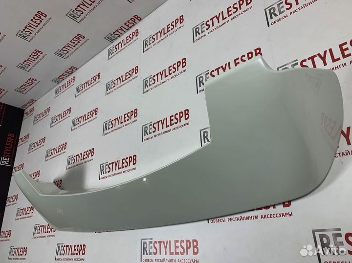 Спойлер на крышу Toyota Land Cruiser 200