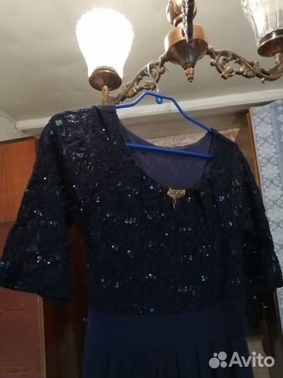 Платье в пол