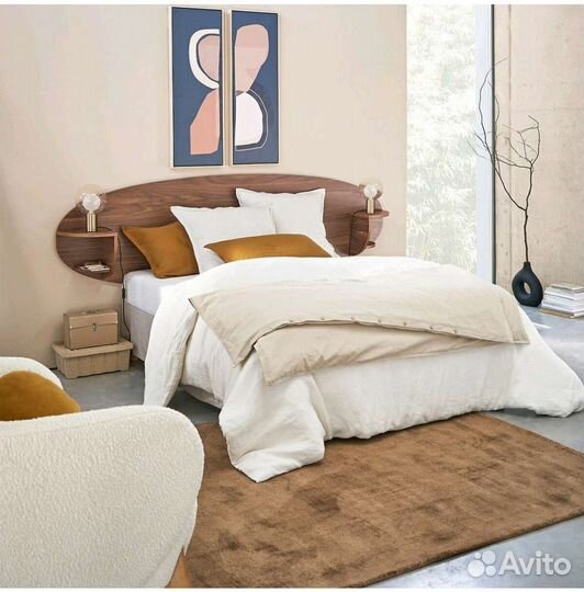 Парные настольные светильники из латуни и стекла