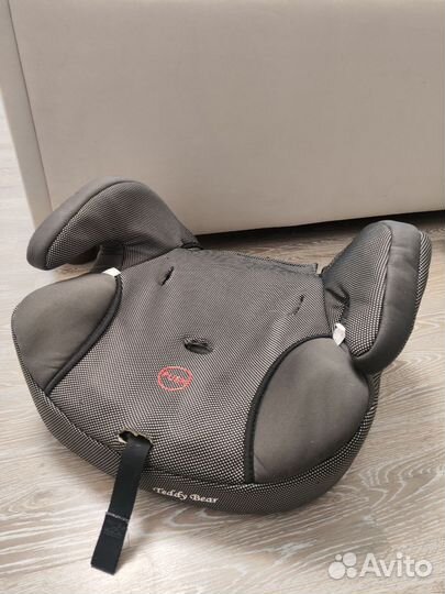 Автомобильное детское кресло