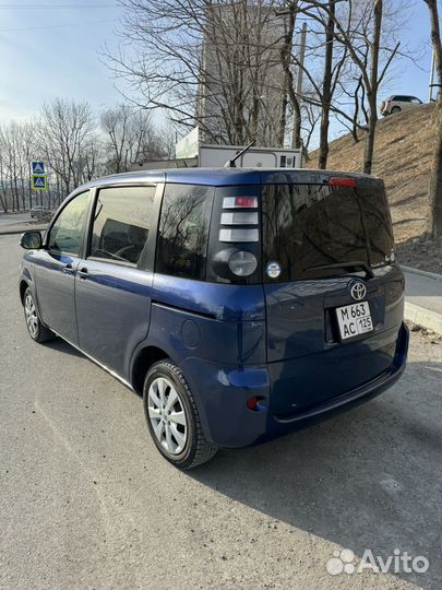 Toyota Sienta, 2010 Аренда