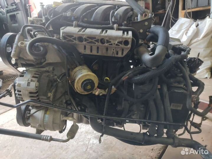 Двигатель Renault Laguna 2 1,8 F4P