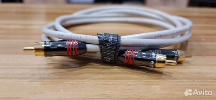 Qed qunex 2 RCA кабель 2 по 1 метру