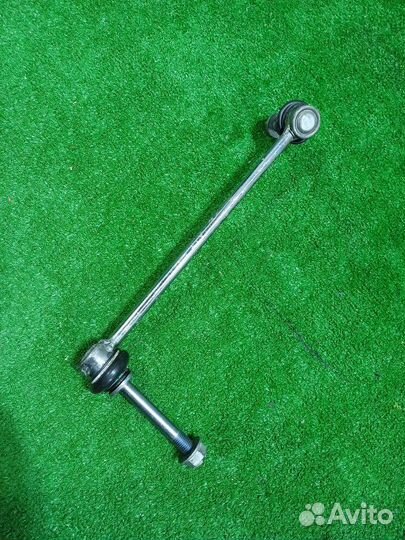 Стойка стабилизатора передняя правая Bmw X6M F96