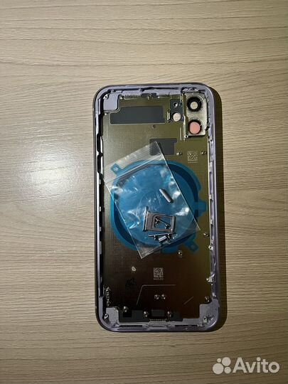Корпус iPhone 11