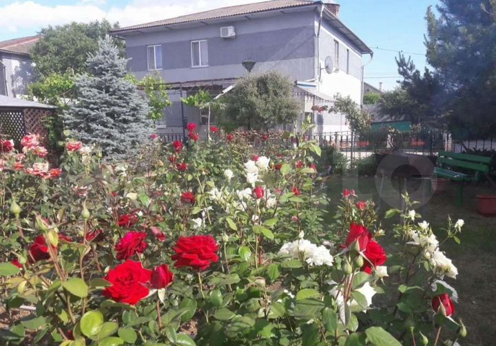 Коттедж 372,2 м² на участке 18 сот.