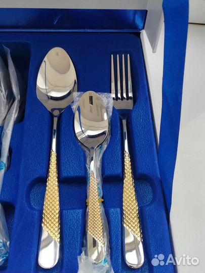 Набор столовых приборов на 12 персон
