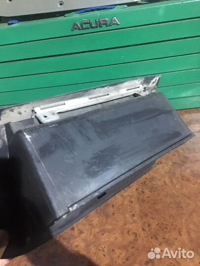 Бардачок Hyundai Sonata 3