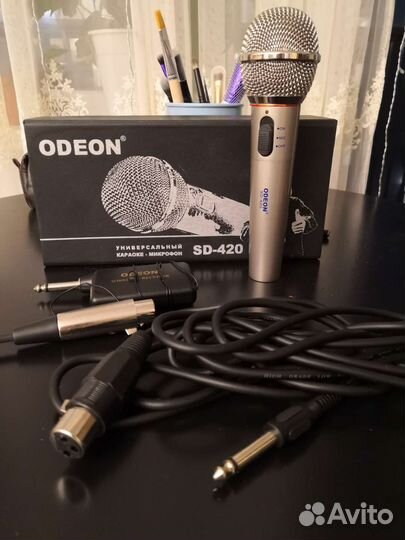 Микрофон для караоке беспроводной