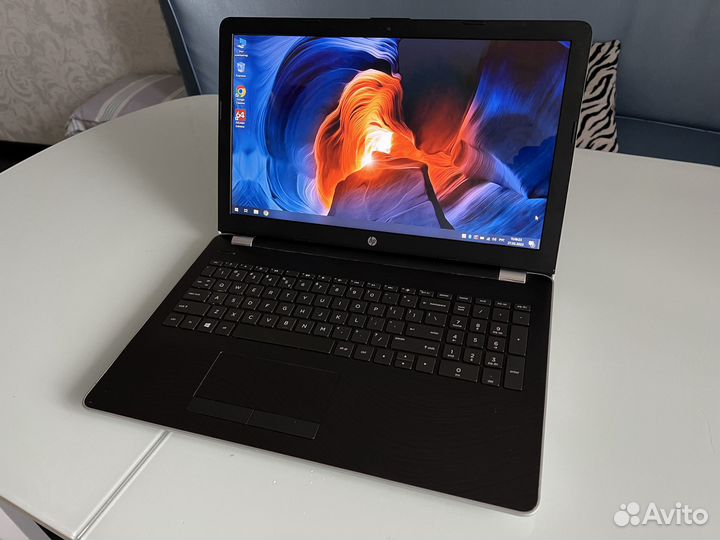 Core i7-7500. 8GB. SSD. Видео 2GB