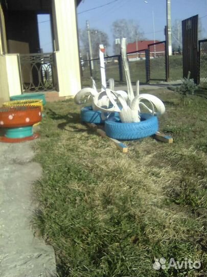 Клумбы, лебеди для цветов