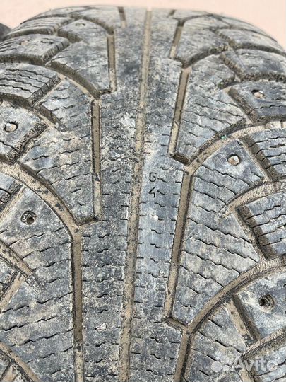 Nokian Tyres Hakkapeliitta 5 SUV 265/65 R17