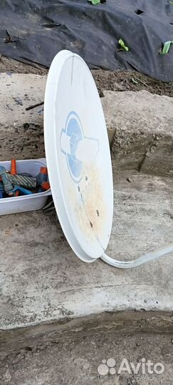 Антенна спутниковая