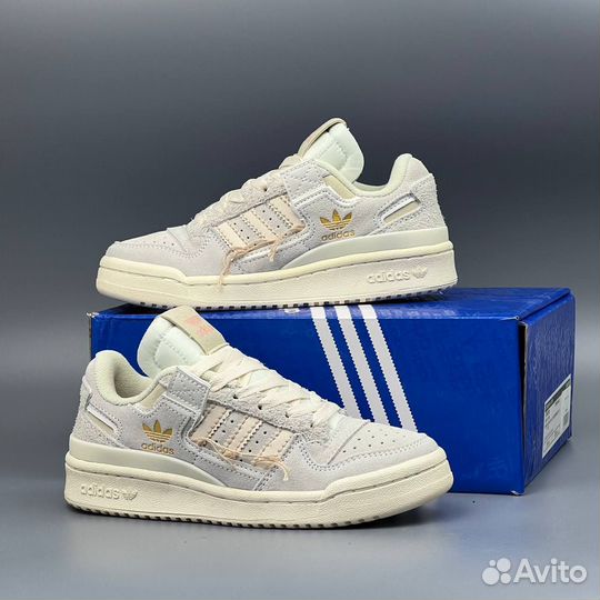 Adidas forum 84 low off white