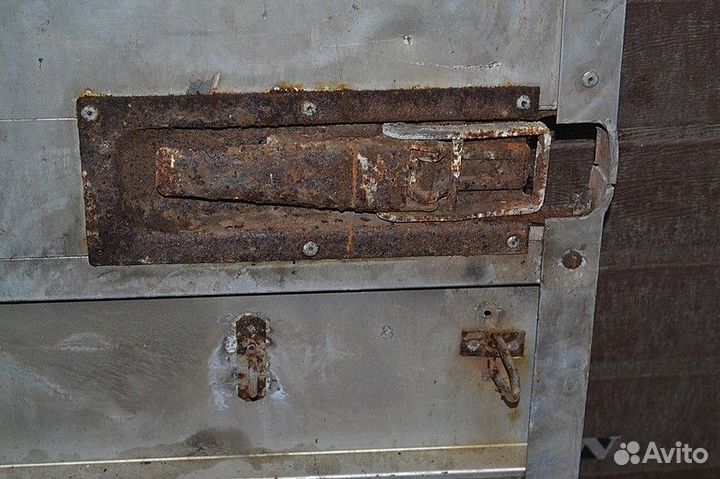 Боковой борт, правый benalu 0 (01.60)