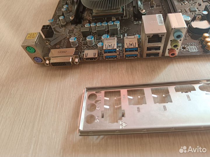 Ryzen 3 2200g, 8gb DDR-4 HiperX