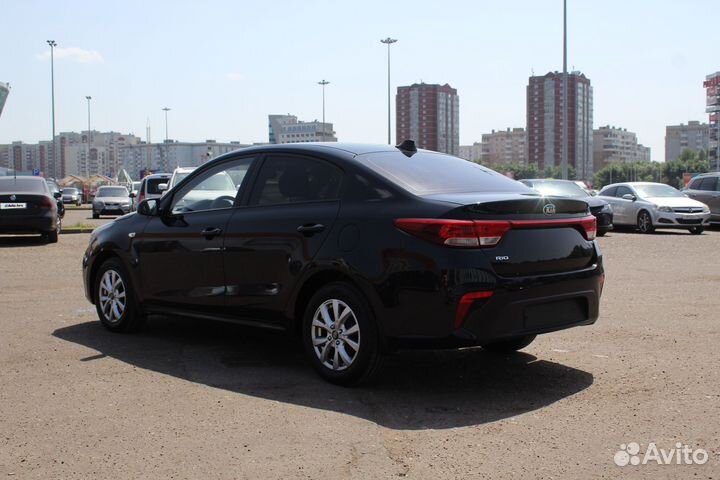 Kia Rio 1.6 AT, 2018, 158 000 км