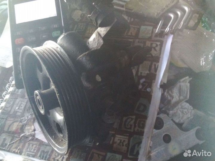 Форд фокус1 2001г 1.8 2.0 насос гидро усилителя