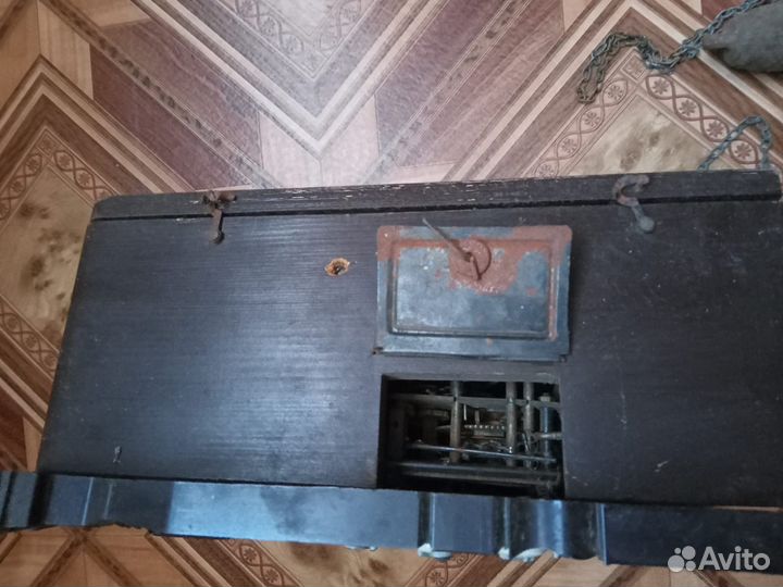 Часы с кукушкой старинные