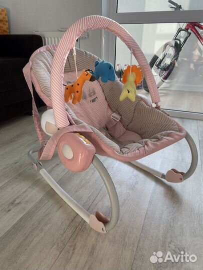 Шезлонг детский babyton