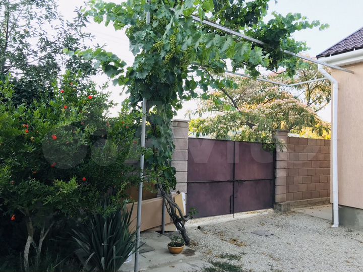 Дом 50 м² на участке 8 сот.