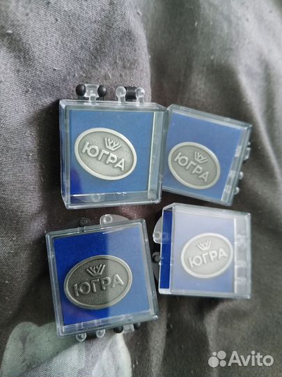 Продам значок 