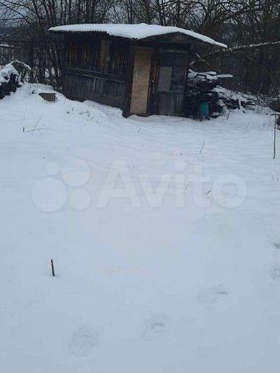 Дача 20 м² на участке 10 сот.