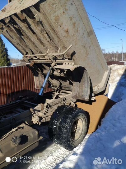 Пecok. Дocтавка нa 3илe