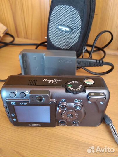 Цифровой фотоаппарат Canon