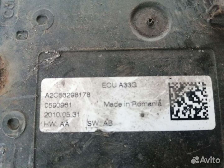 Моторчик стояночного тормоза Opel Astra J, 2011