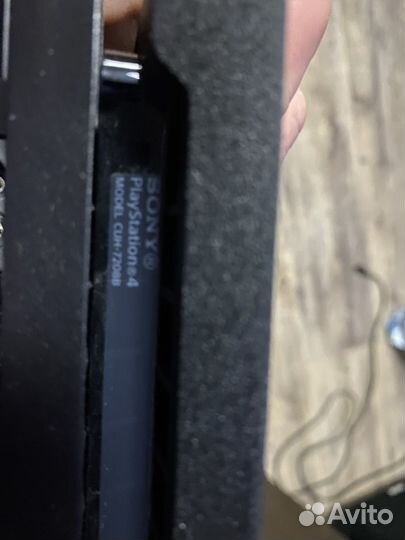 Sony playstation 4 pro 1tb