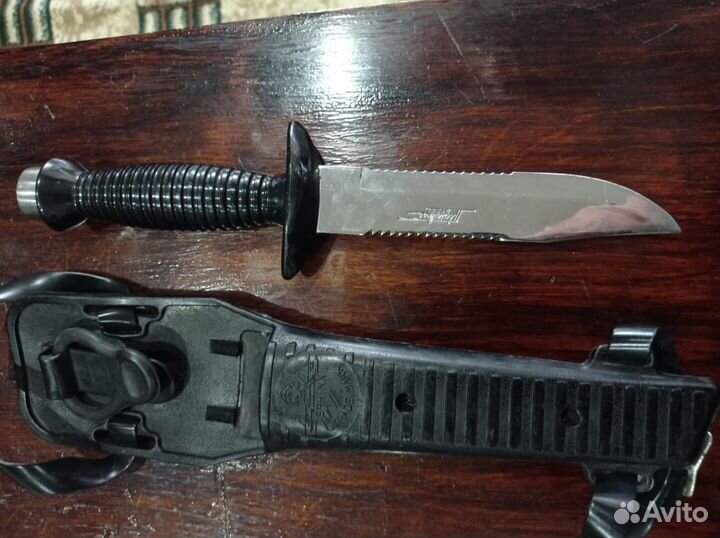 Нож универсальный с креплением